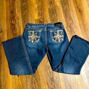 Vigoss size 16, boot cut pants